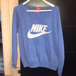 nike sweatshirt